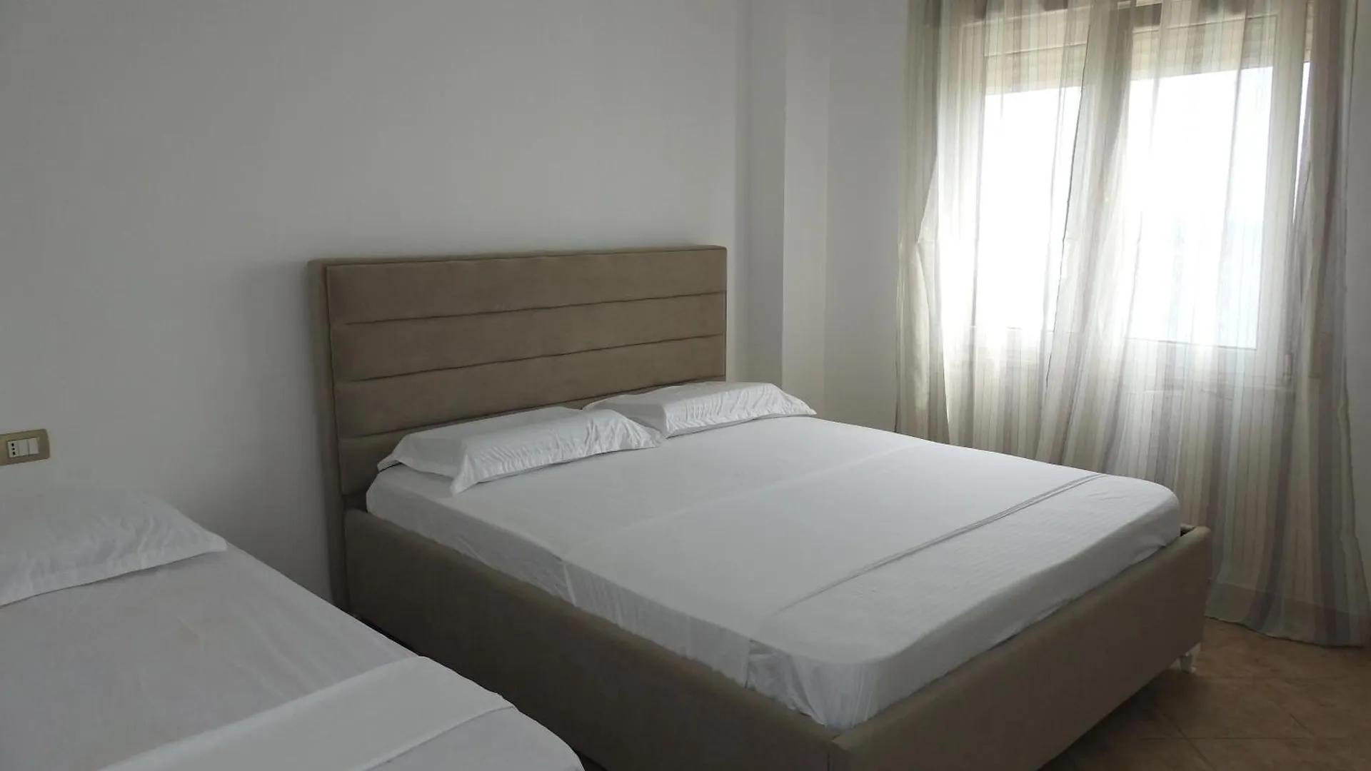 Xhoi Apartament Διαμέρισμα Δυρράχιο