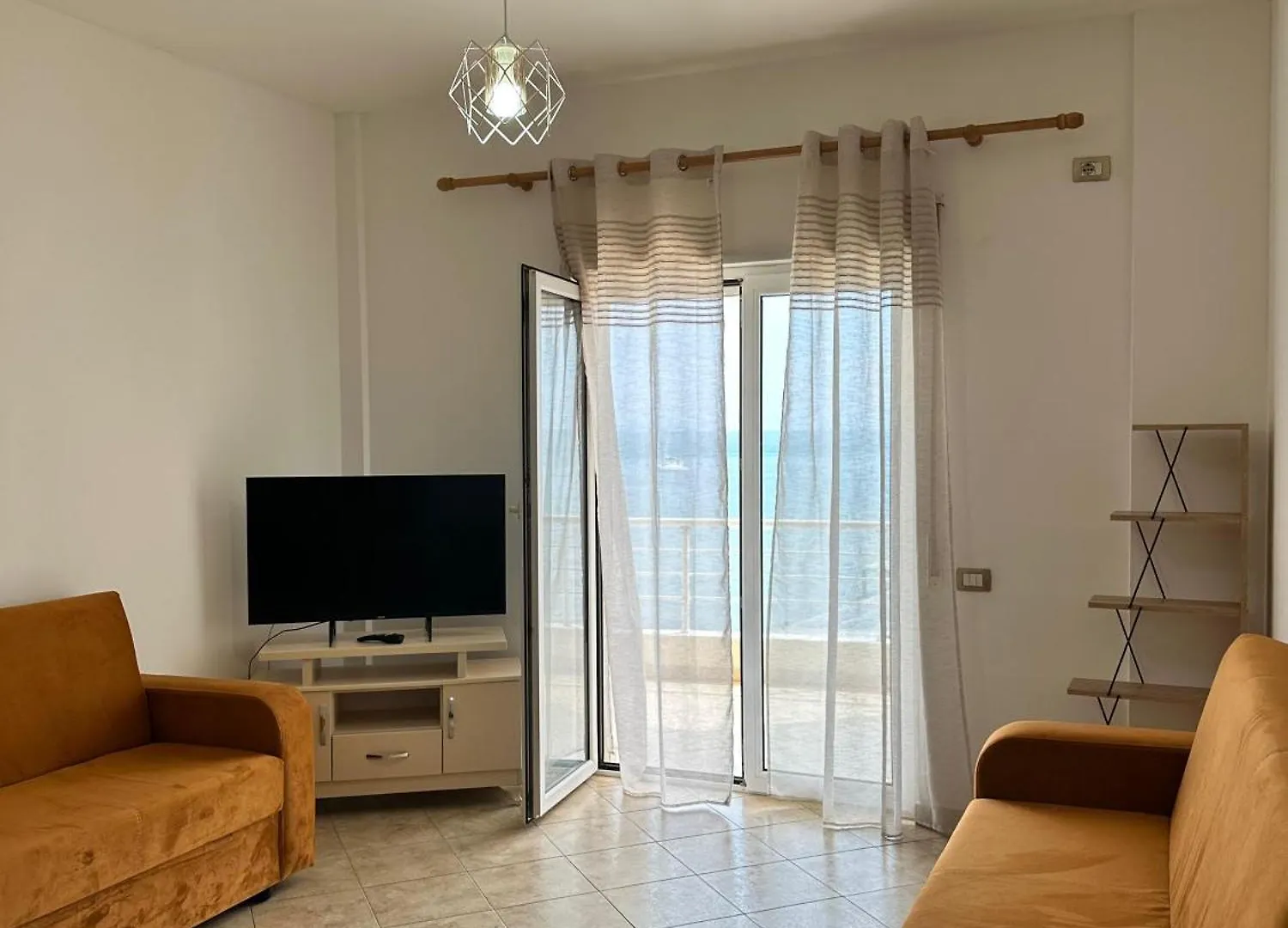 Διαμέρισμα Xhoi Apartament Αλβανία