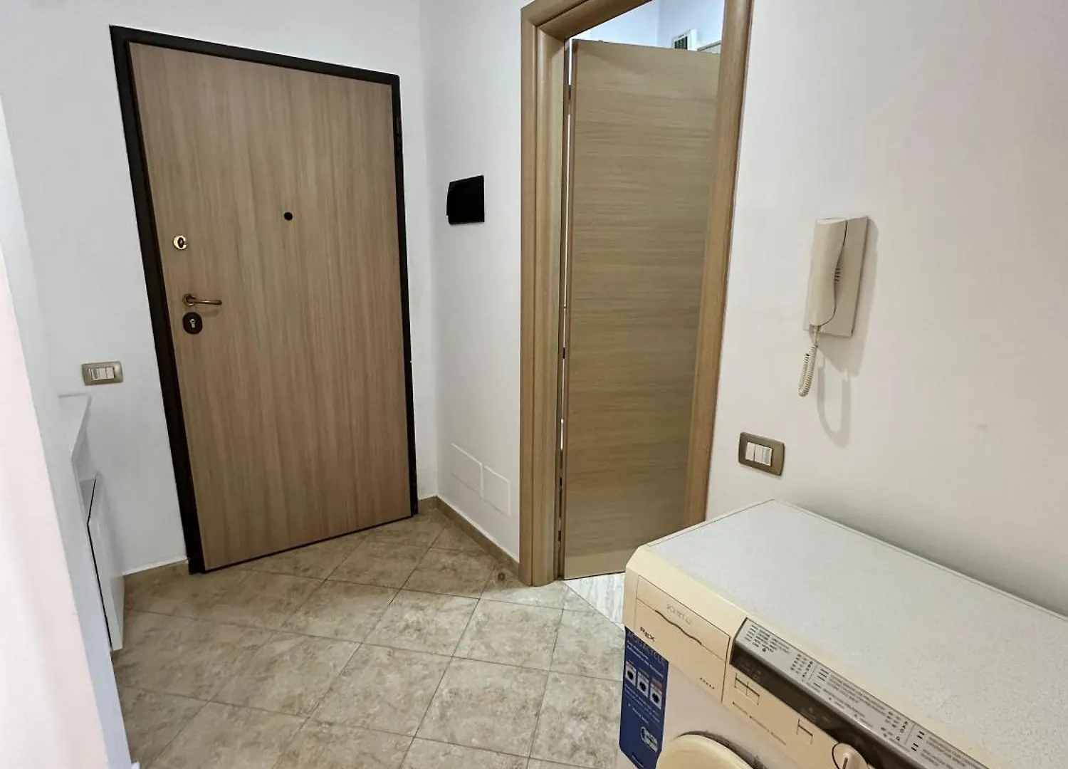 Xhoi Apartament